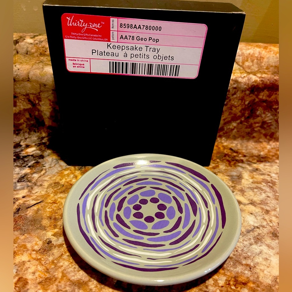 Thirty-one Keepsake Tray NIB